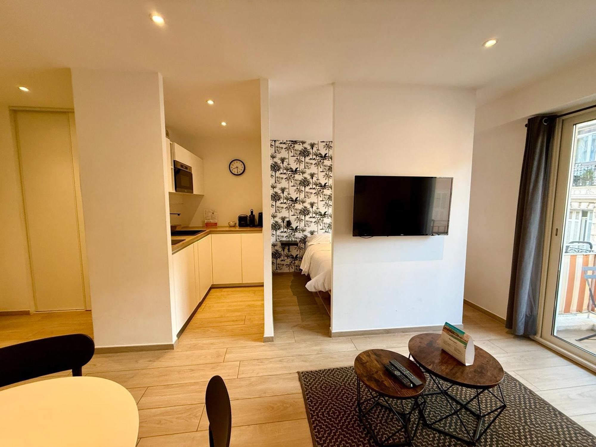C001-Beau Studio Neuf Situe Au Centre Cannes Exterior photo